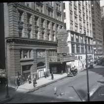 IL-Chicago-Majestic Exterior